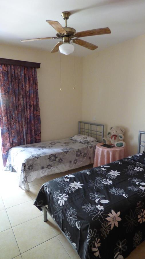 Kalampakas Guesthouse Ларнака Экстерьер фото